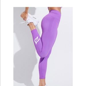Peloton Nux Seamless Shapeshifter Legging